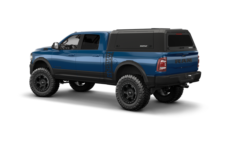 Equipaggiamento di punta : Dodge RAM 1500 Blu scuro con Hardtop RSI SMARTCAP EVOa Nero