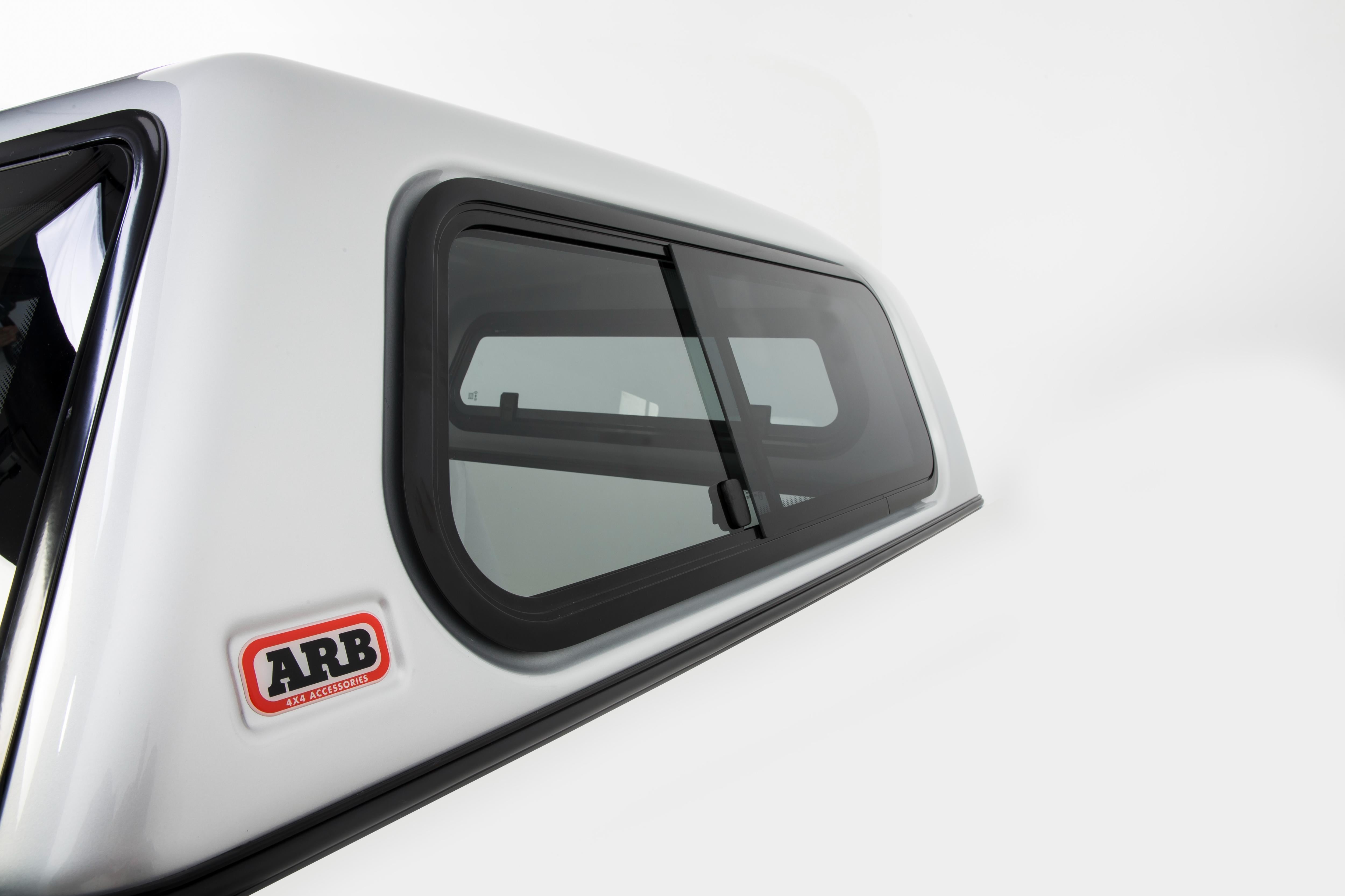 Hardtop ARB - Toyota Hilux 2016+ CABINA DOPPIA - Classic Standard - Finestrini scorrevoli
