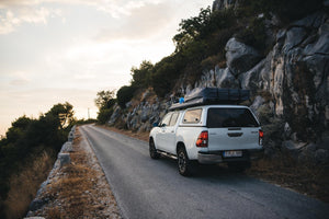 Hardtop ARB Classic - Mitsubishi L200 1996-2006 Doppia Cabina / Liscio / Finestrini scorrevoli a destra e a sinistra