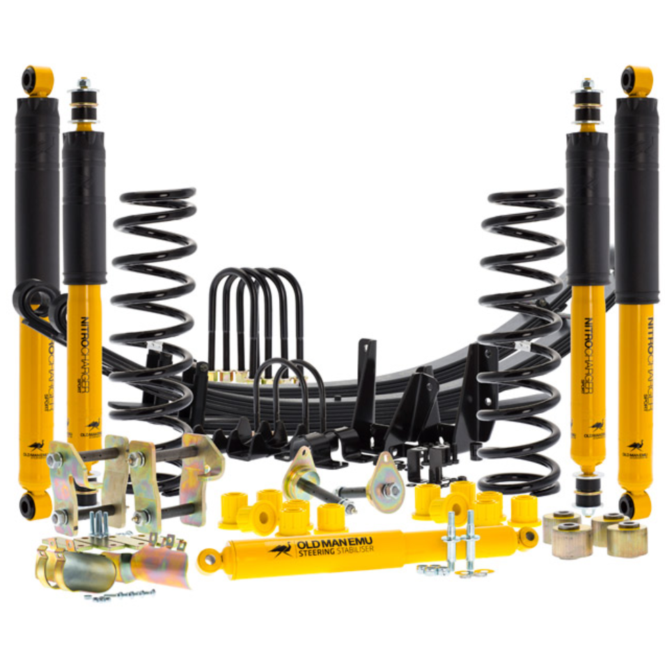 kit completo di sospensioni nere e gialle per pick-up con tutti i componenti