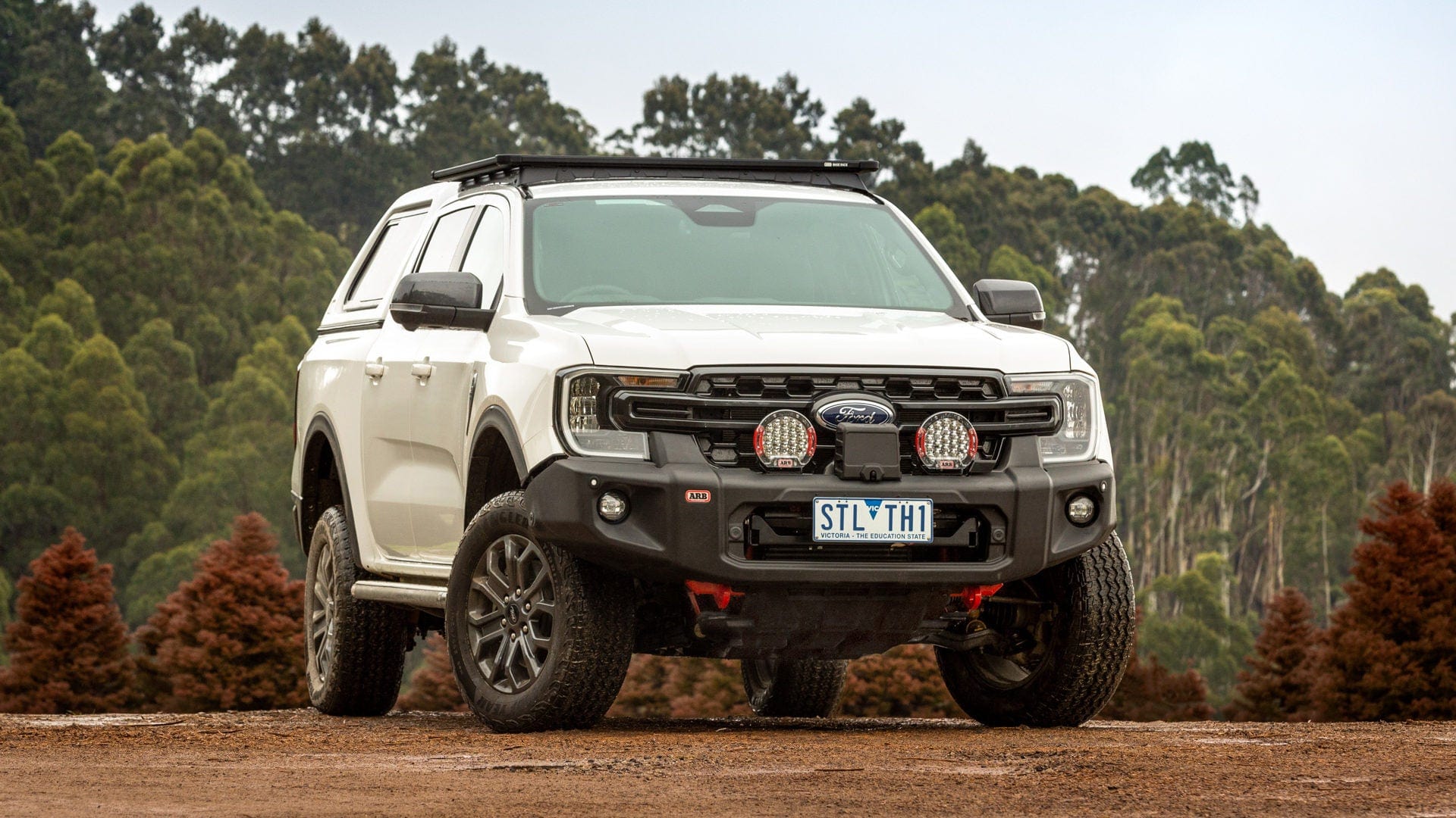 Paraurti ARB Stealthbar - Ford Ranger 2023+ (Senza sensori di parcheggio)