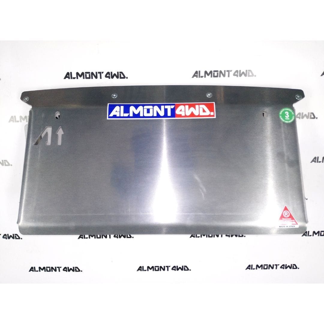 Protezione anteriore Almont4wd - Nissan Navara D23 2016+ Duralumin AW5083H111 / 6 mm / Originale