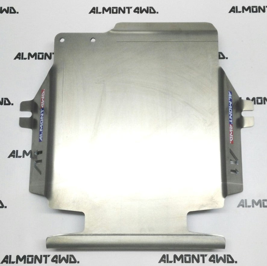 Blocco inferiore Almont 4WD per Mitsubishi Pajero 2007+.