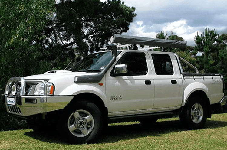 Snorkel Safari 4x4 - Nissan Navara D22 2.5L Doppia batteria