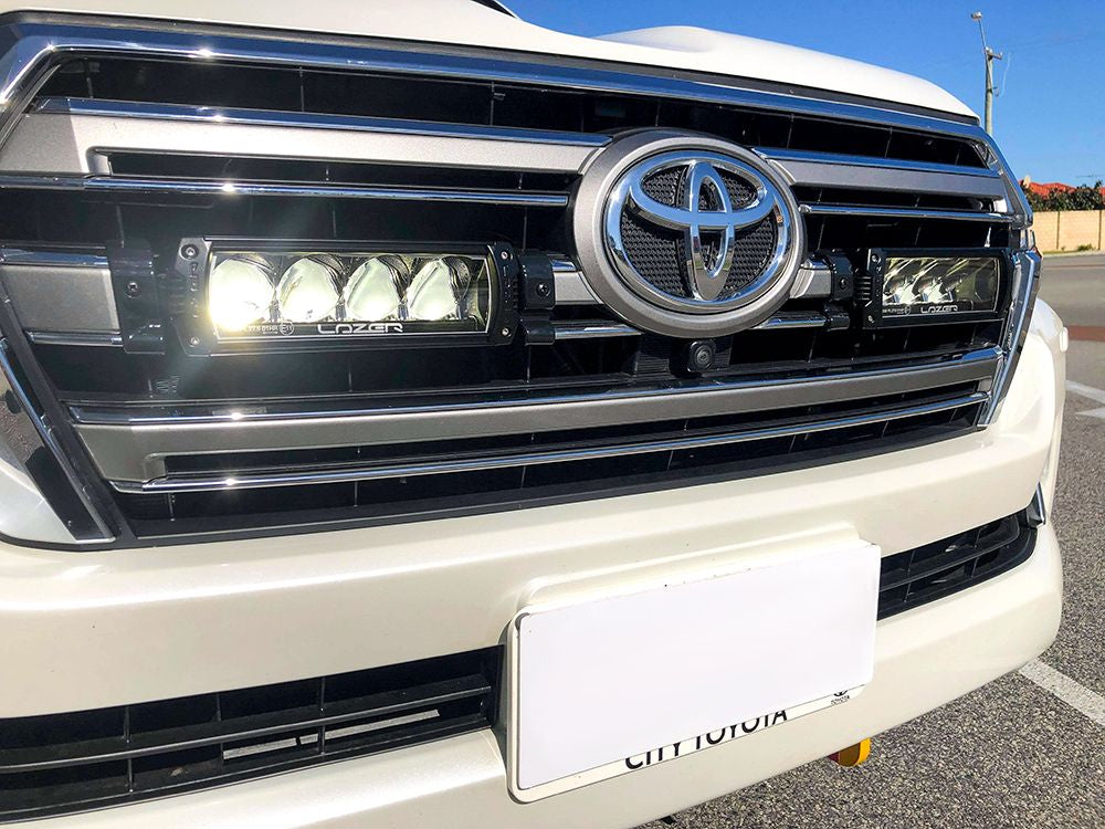 Illuminazione Lazer con integrazione nella griglia - Triple-R 750 - Toyota VDJ200 2015+