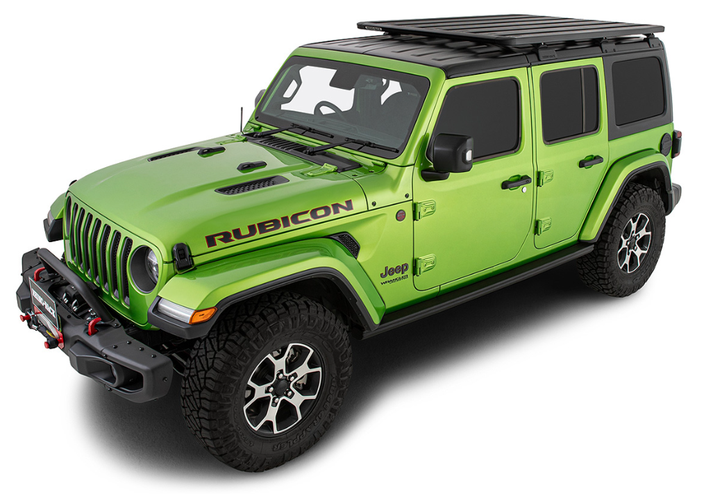 Jeep wrangler verde con paraurti e portapacchi