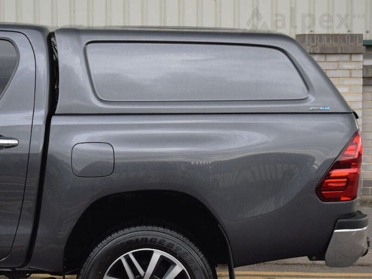 Hardtop Spot pubblicitario Aeroklas per Toyota Hilux Doppia Cabina 2015+